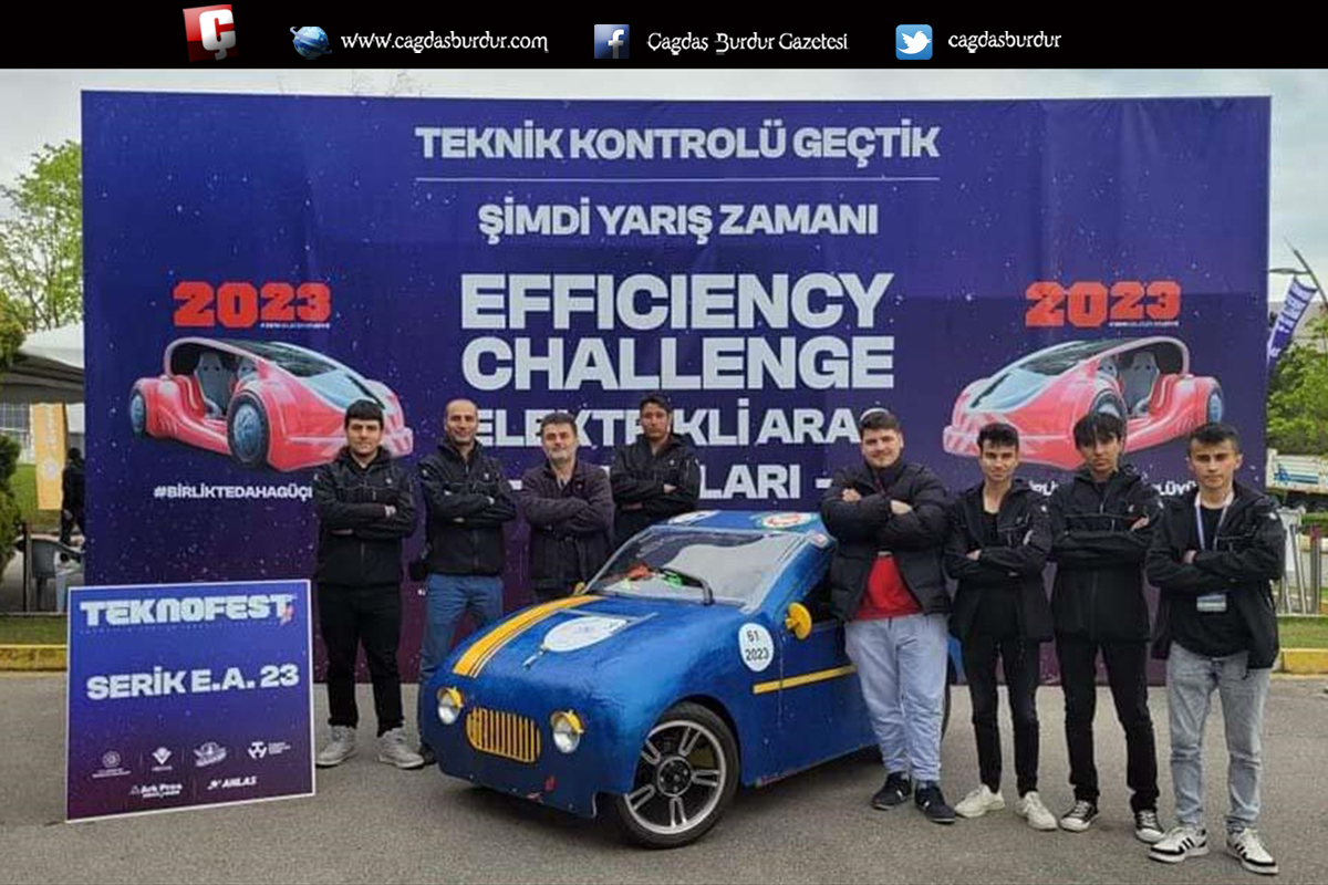 Antalya'da öğrencilerin tasarladığı elektrikli araç TEKNOFEST kapsamındaki yarışlarda Türkiye üçüncüsü oldu