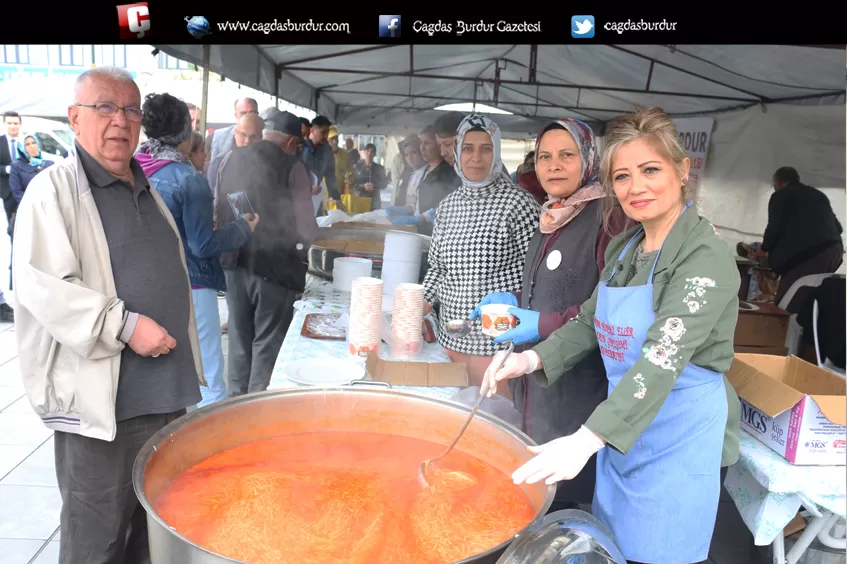 BURDUR’A ÖZGÜ SAKAL ÇARPAN ÇORBASI NASIL YAPLIR? İSMİ NEREDEN GELİYOR?