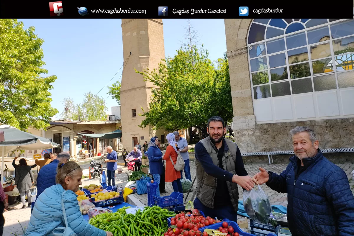 BURDUR CUMA PAZARINDA SEBZE, MEYVE FİYATLARI