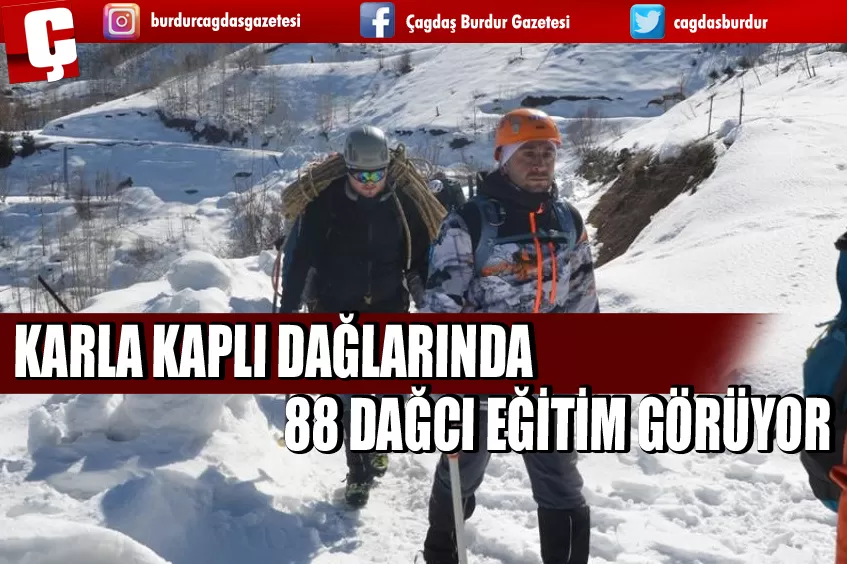KARLA KAPLI DAĞLARINDA 88 DAĞCI EĞİTİM GÖRÜYOR