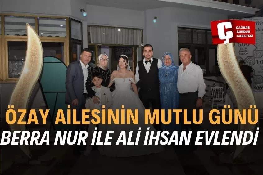 ÖZAY AİLESİNİN MUTLU GÜNÜ