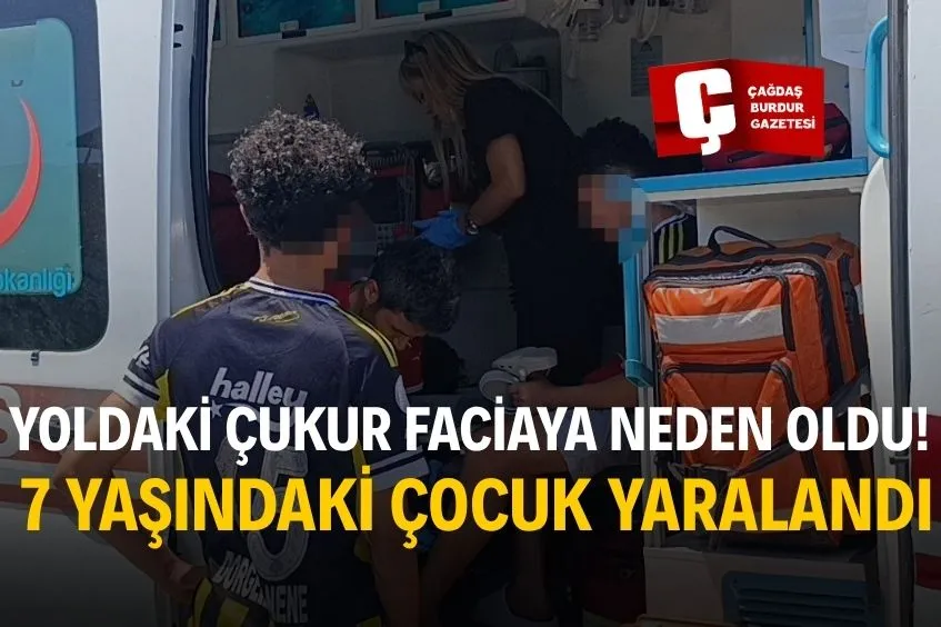 KÜÇÜK ÇOCUKLARIN MOTOSİKLET GEZİNTİSİ HASTANEDE SON BULDU