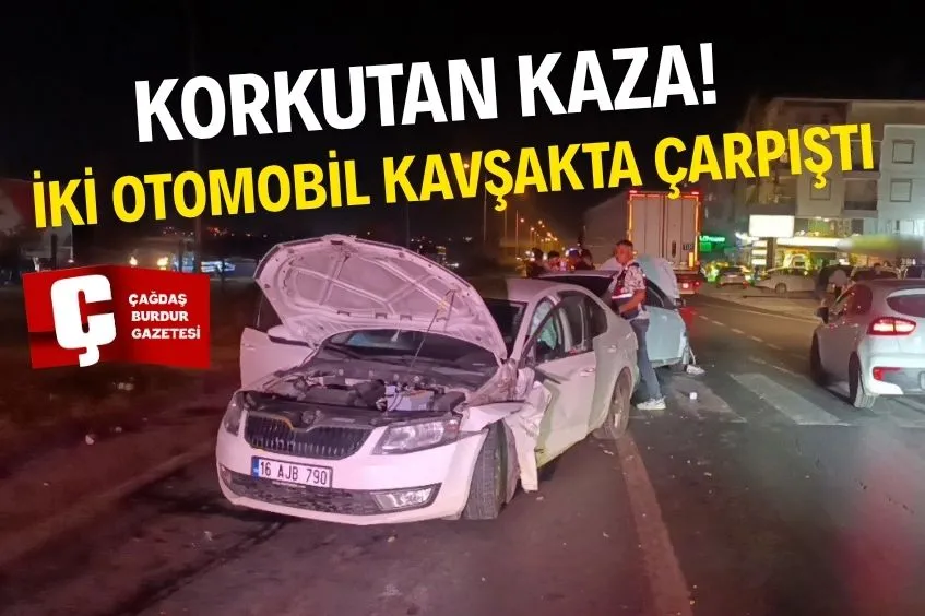 OTOMOBİLLER ÇARPIŞTI: 2 YARALI
